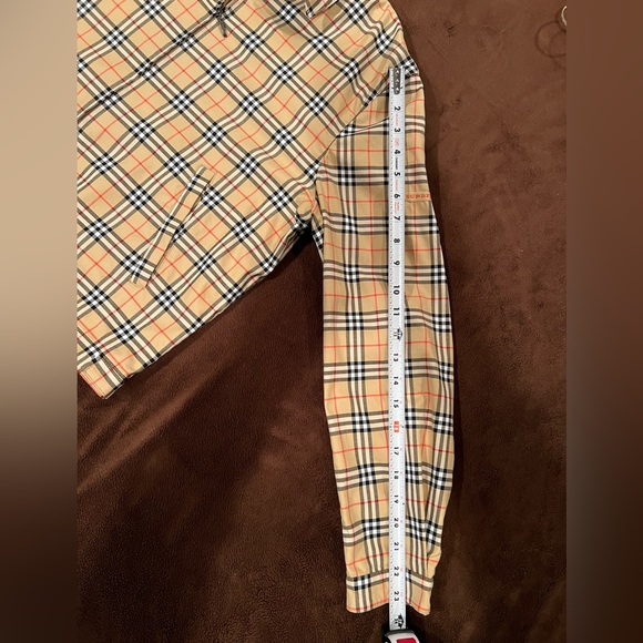 BURBERRY Golf beige nova check jacket Sz S EUC/NWOT - Picture 16 of 16